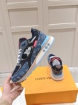 wholesale quality men's louis vuitton run way sneakers model no. 810